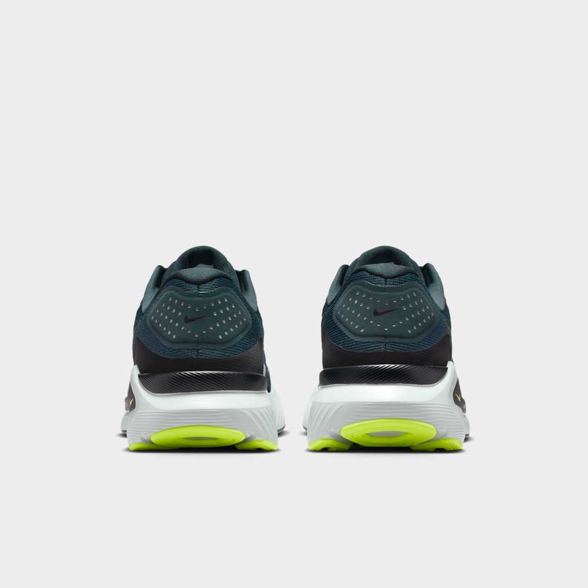Nike Zapatillas Structure 26, VERDE, hi-res