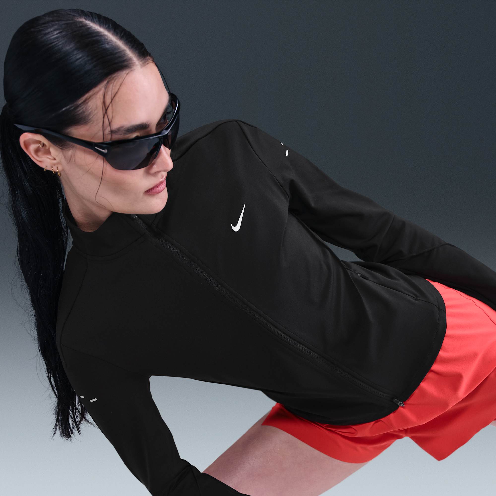 Nike Chaqueta para correr Swift, NEGRO, hi-res