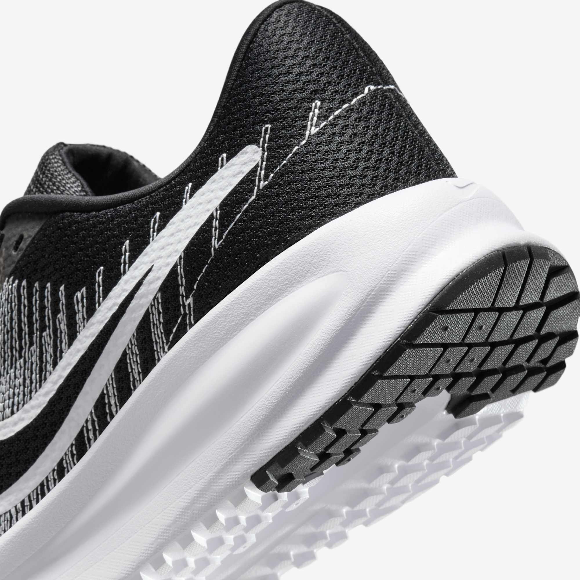Nike Run Defy, NEGRO, hi-res