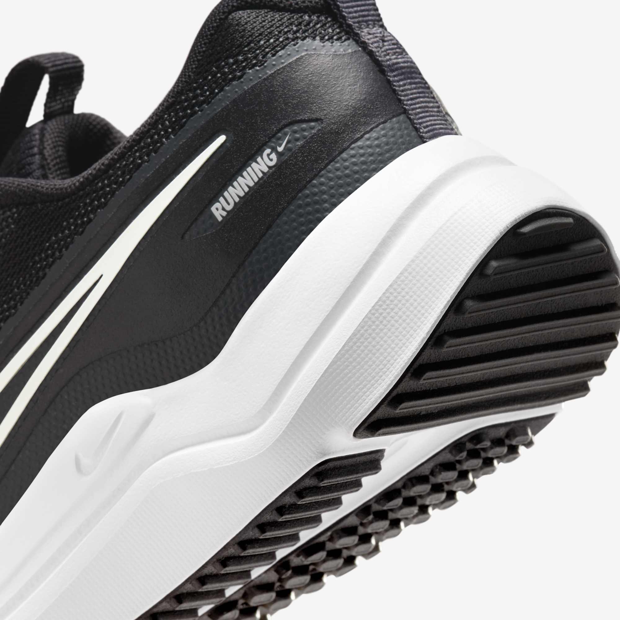 Nike Cosmic Runner, NEGRO, hi-res