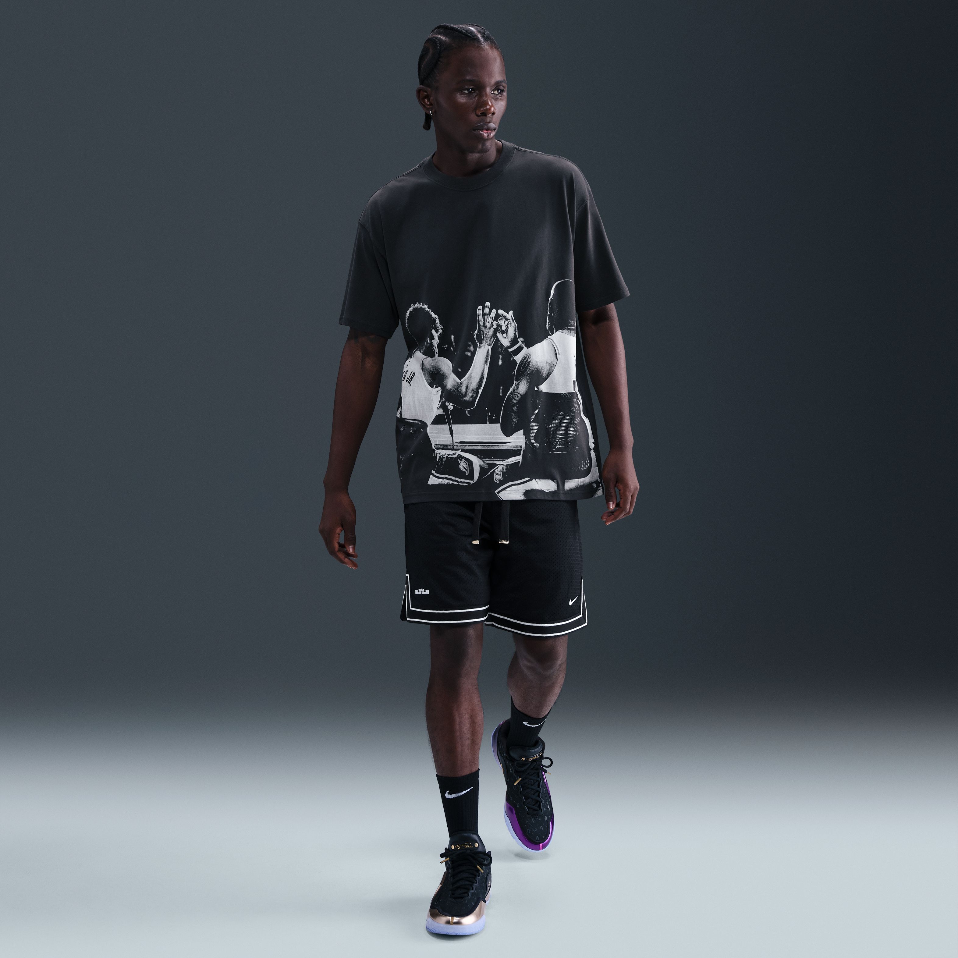 NEGRO