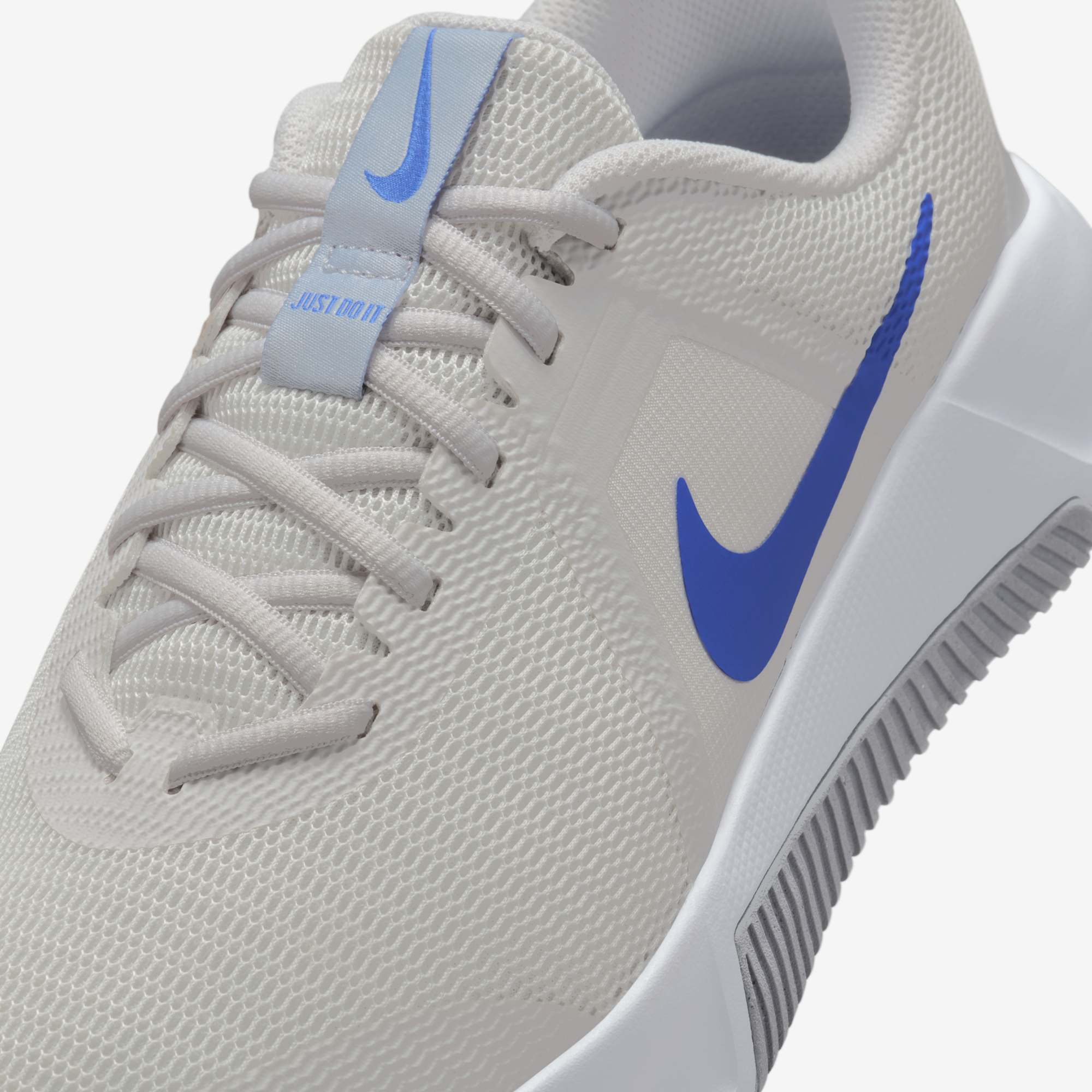 Nike MC Trainer 3, NEGRO, hi-res