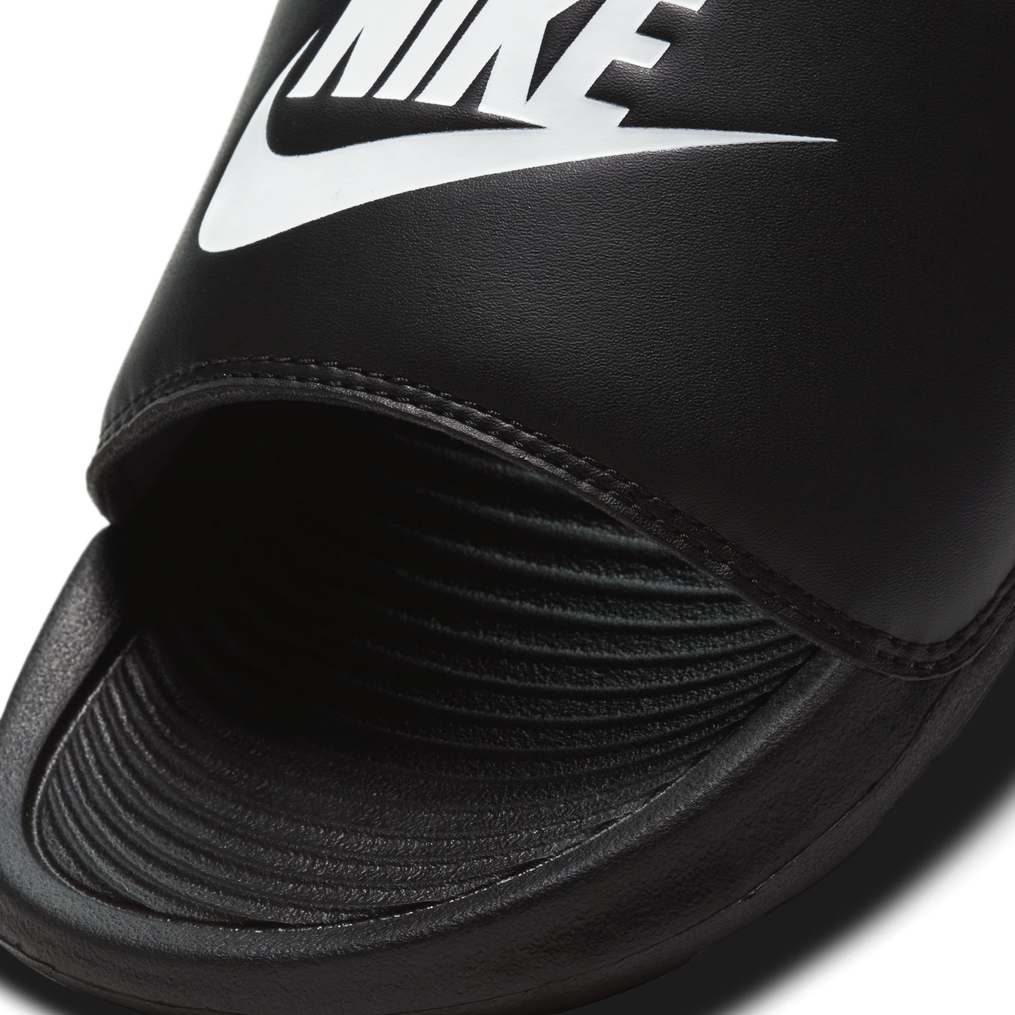 Nike Victori One, NEGRO, hi-res