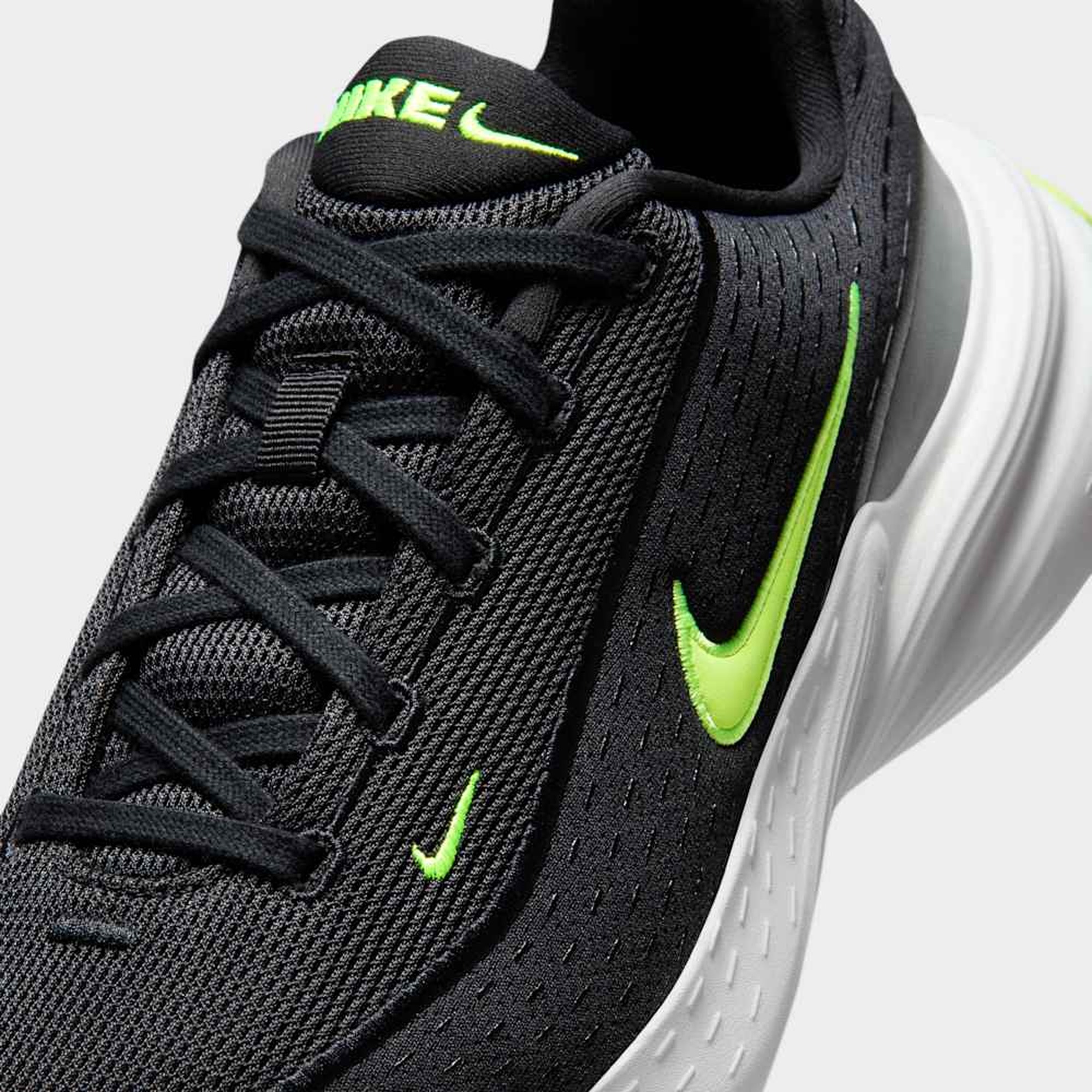 Nike Zapatillas Uplift SC, NEGRO, hi-res