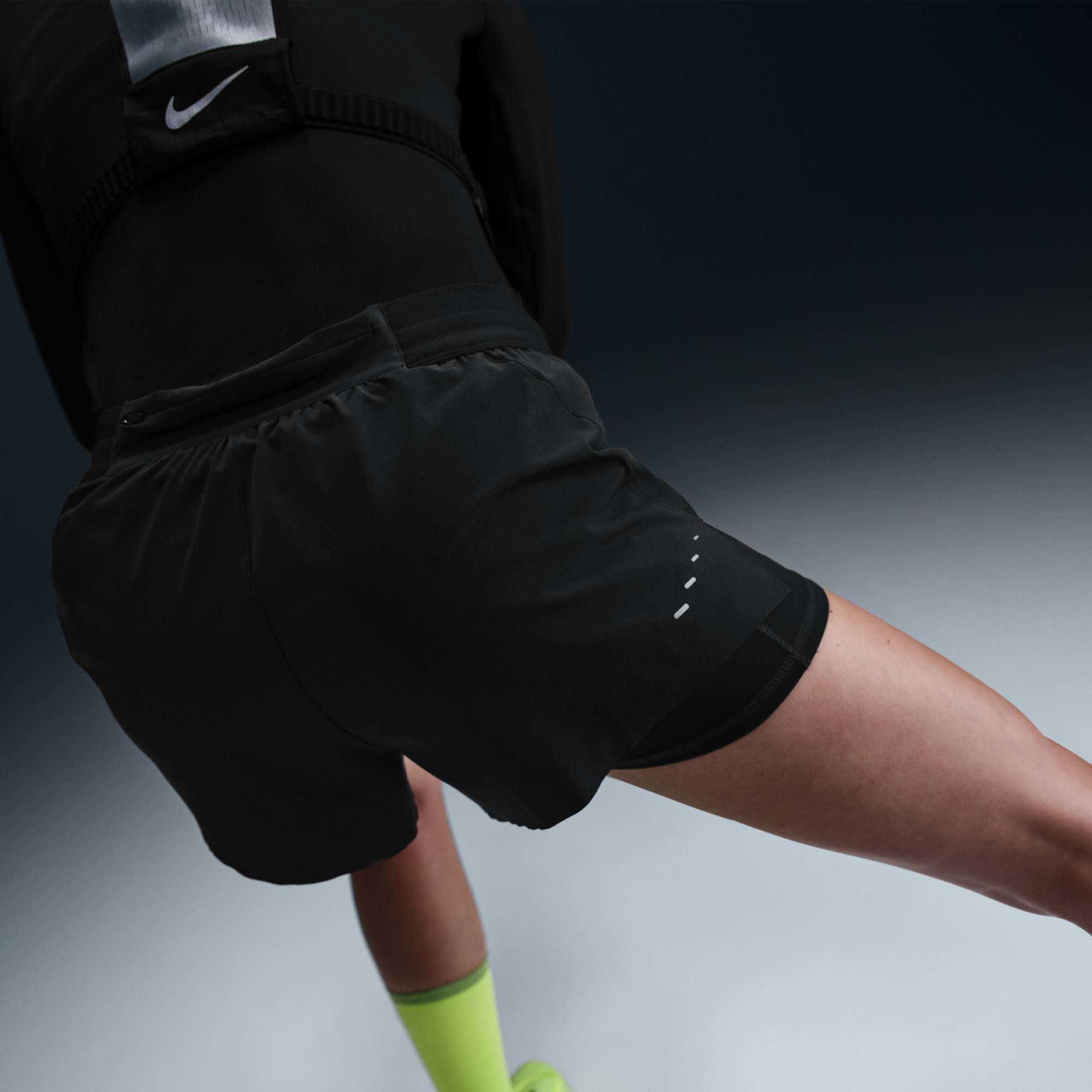 Nike Shorts Swift, NEGRO, hi-res