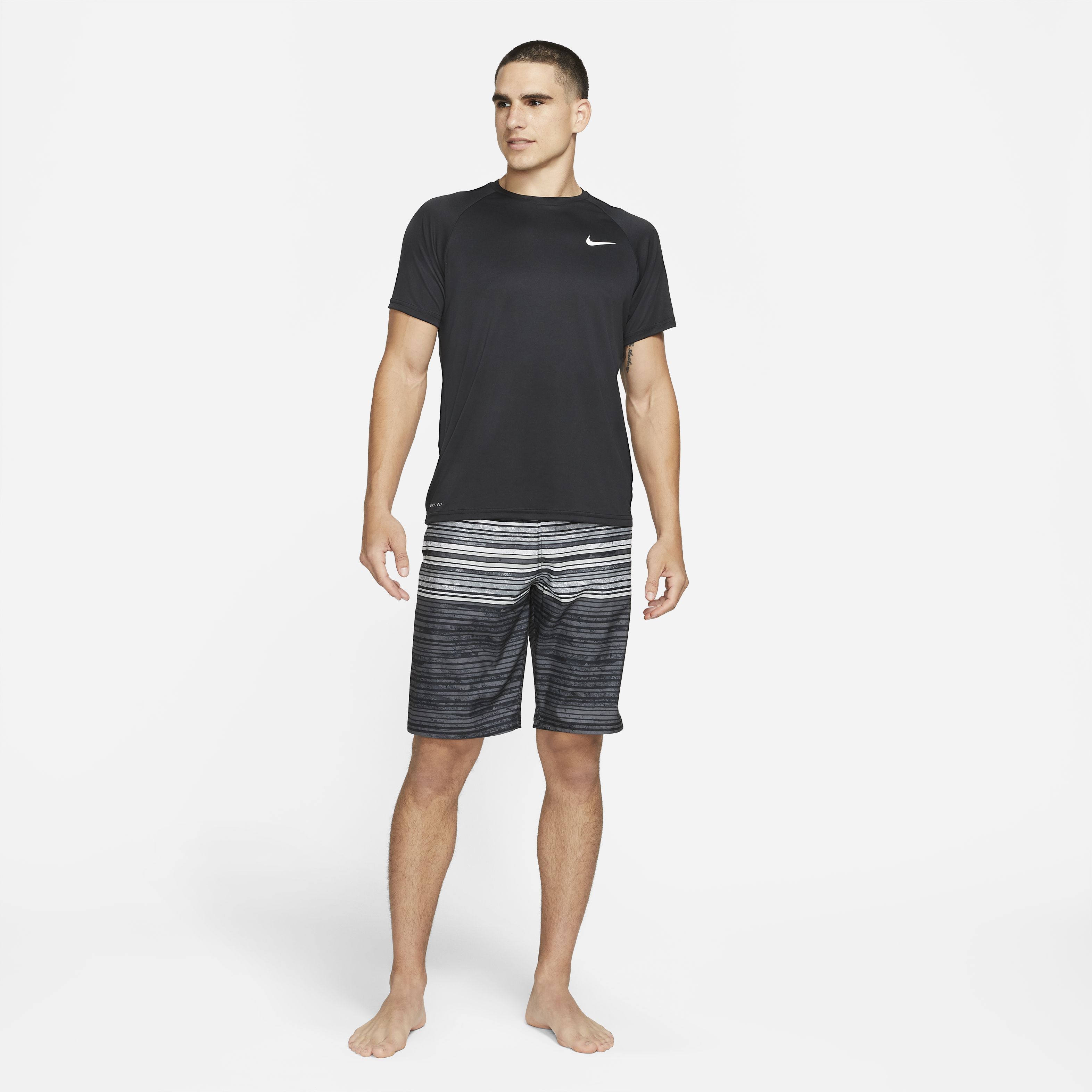 Nike Polera Hydroguard Essential, NEGRO, hi-res