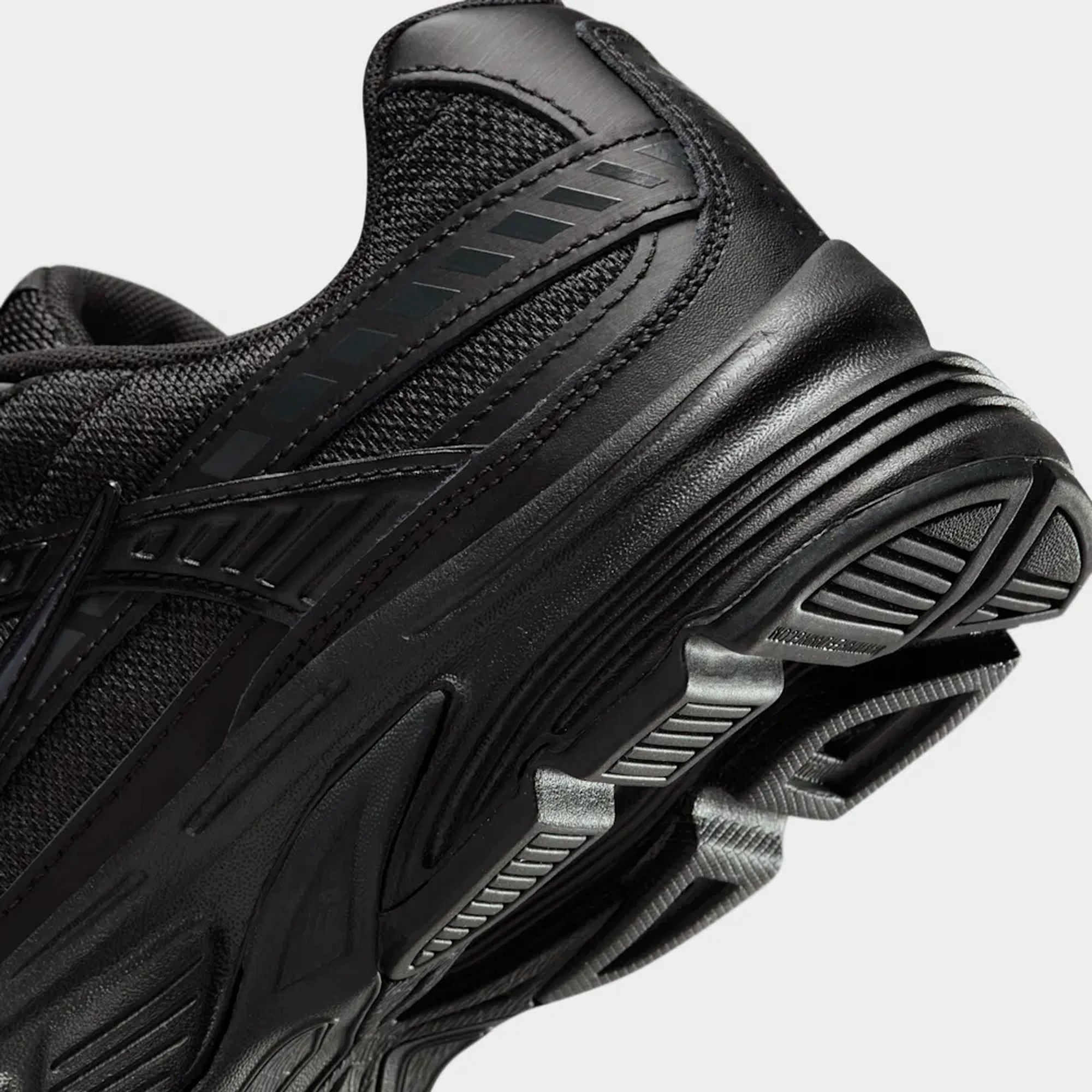 Nike Initiator, NEGRO, hi-res