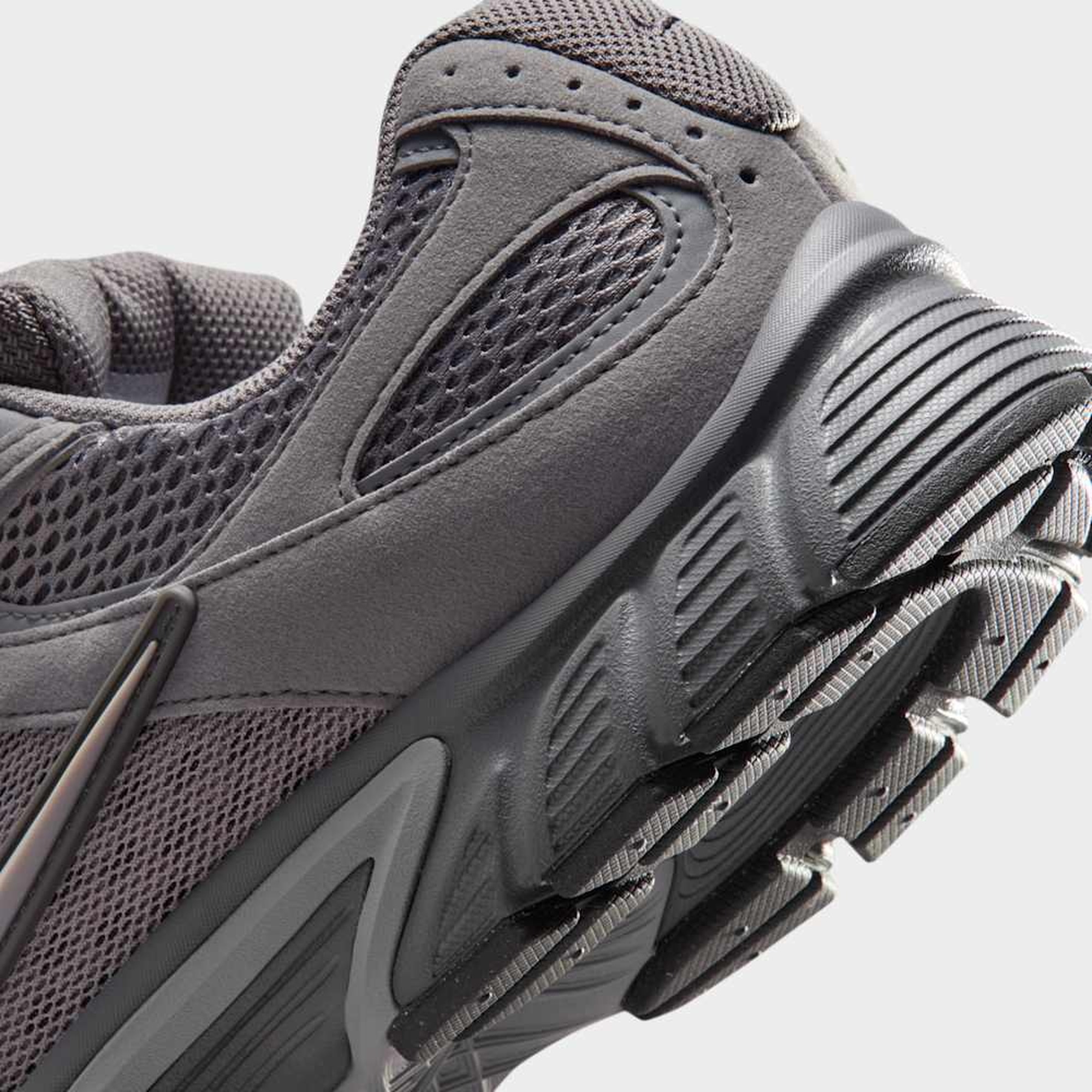 Nike Zapatillas V5 RNR, NEGRO, hi-res