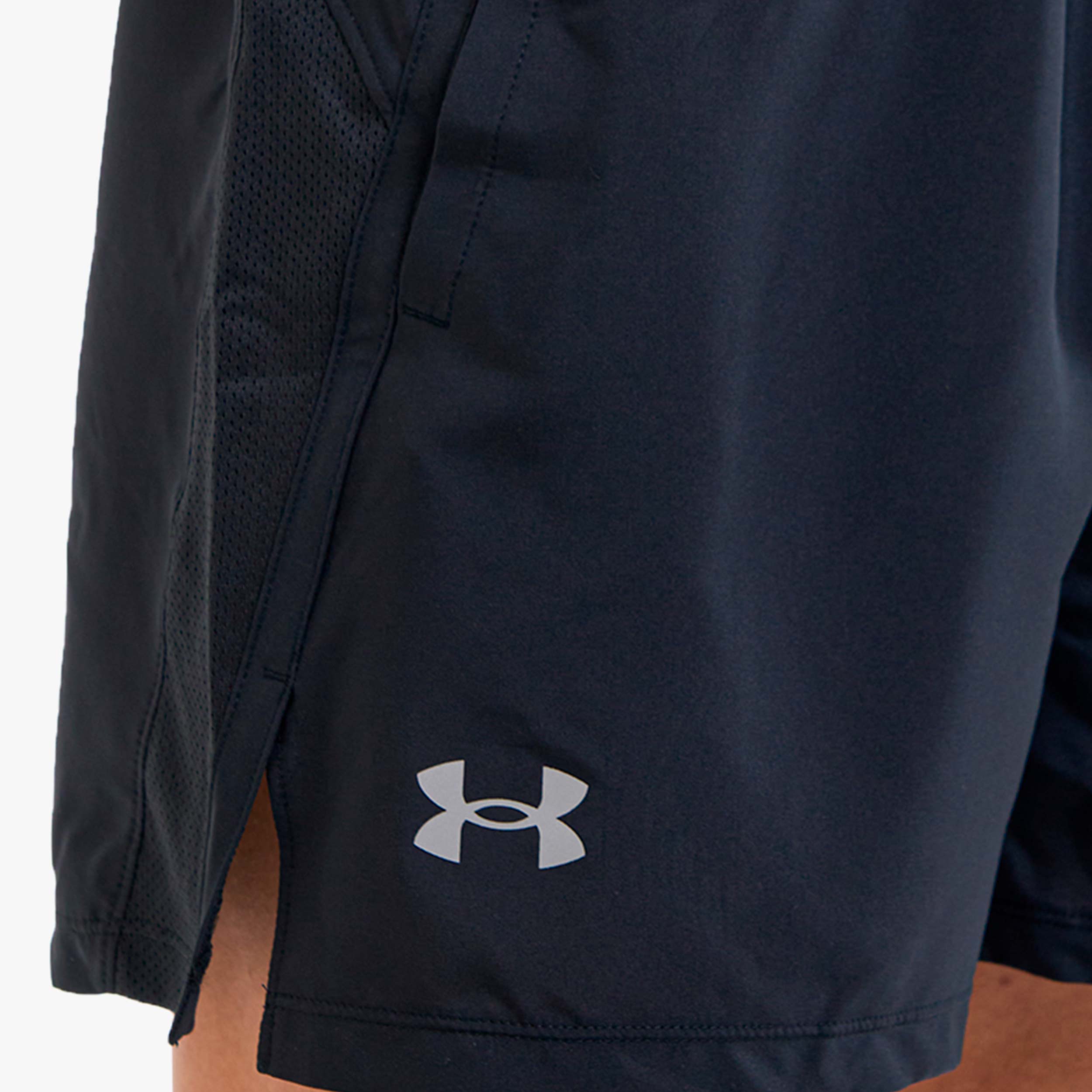 Under Armour Shorts Short Launch, NEGRO, hi-res