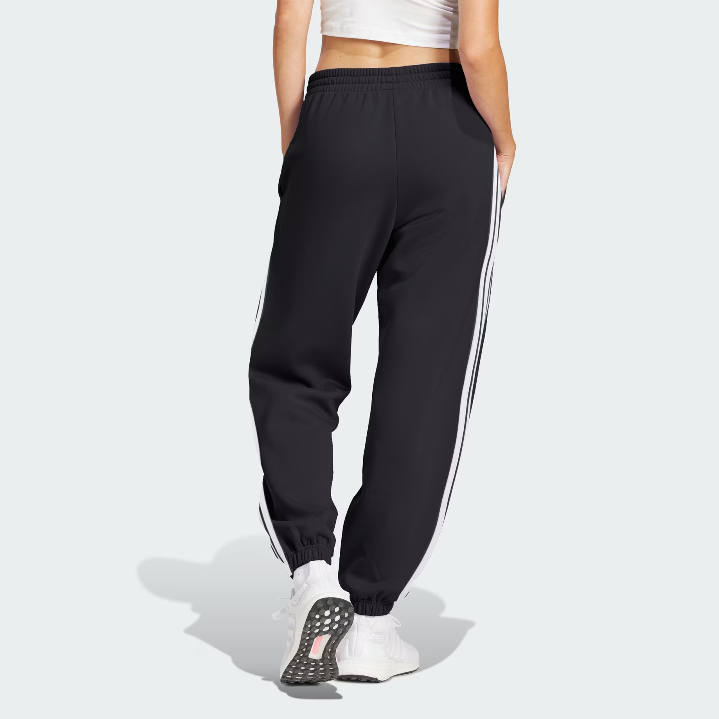 adidas Pantal&oacute;n Essentials French Terry Cuffed, NEGRO, hi-res