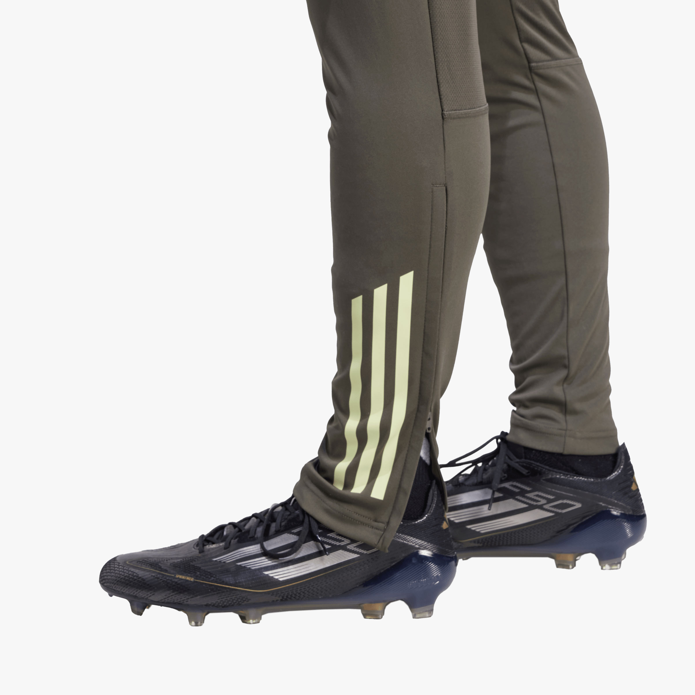 adidas Pantalón de Entrenamiento Real Madrid Tiro 25 Competition, GRIS, hi-res