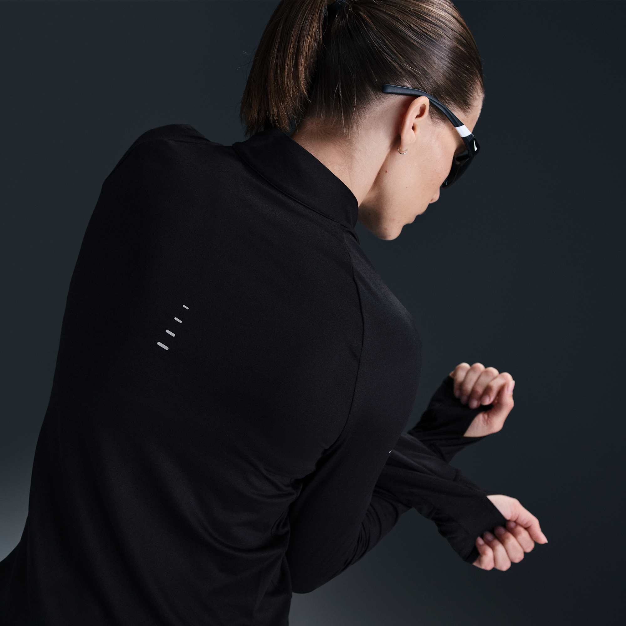 Nike Polera Swift, NEGRO, hi-res