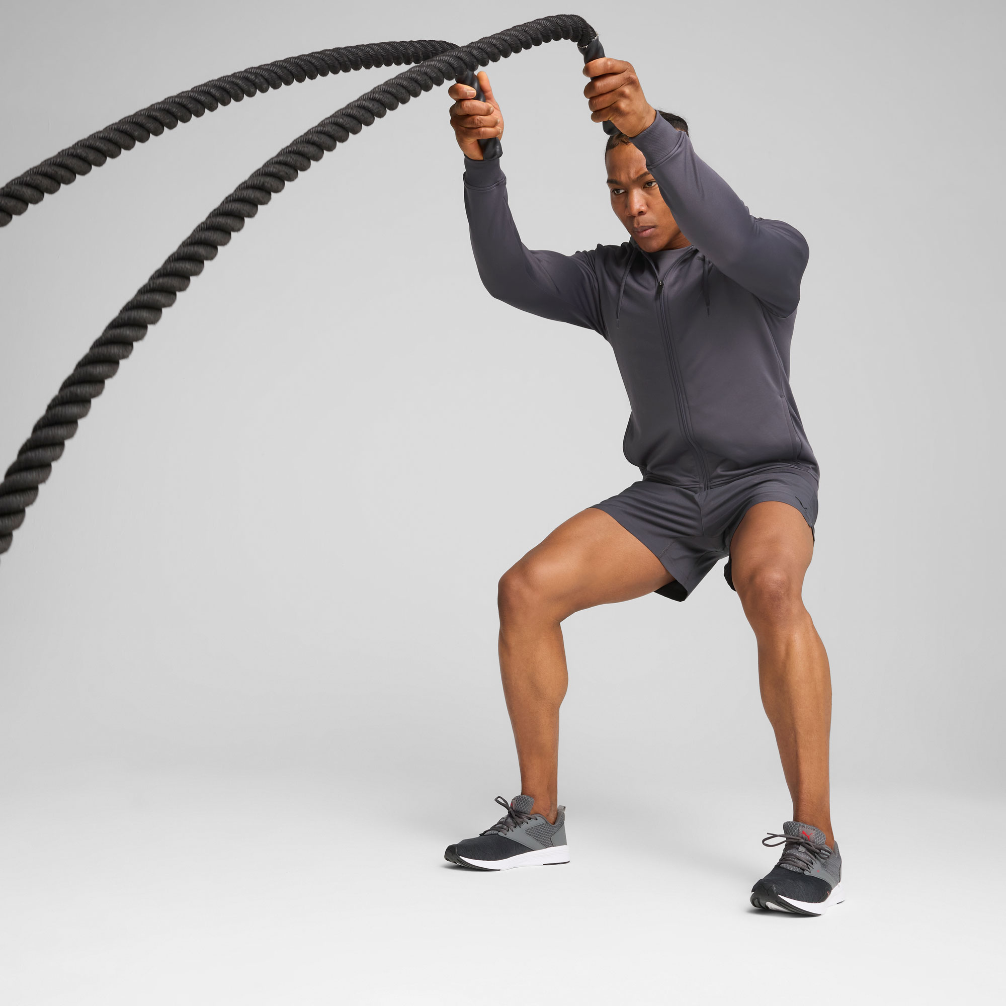 Puma Poler&oacute;n Train All Day Essentials PWRfleece, GRIS, hi-res