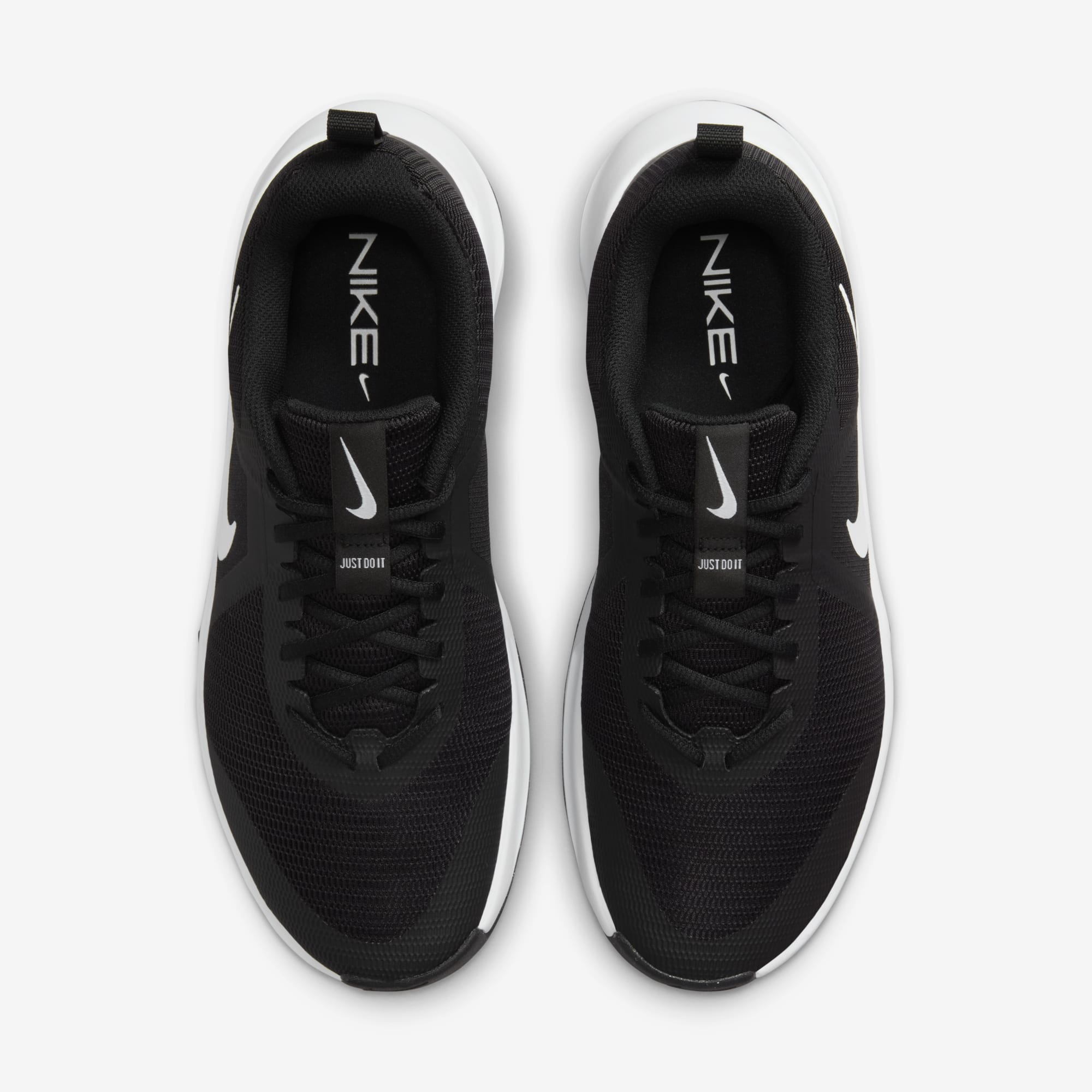 Nike MC Trainer 3, NEGRO, hi-res